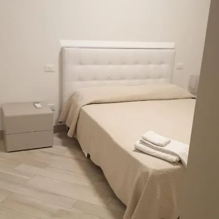 Phi Διαμέρισμα Spotorno